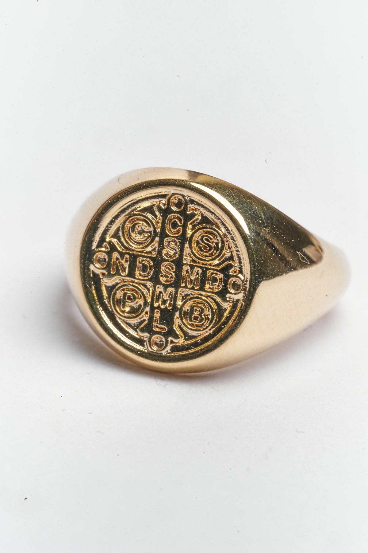 Anillo gold San Benito